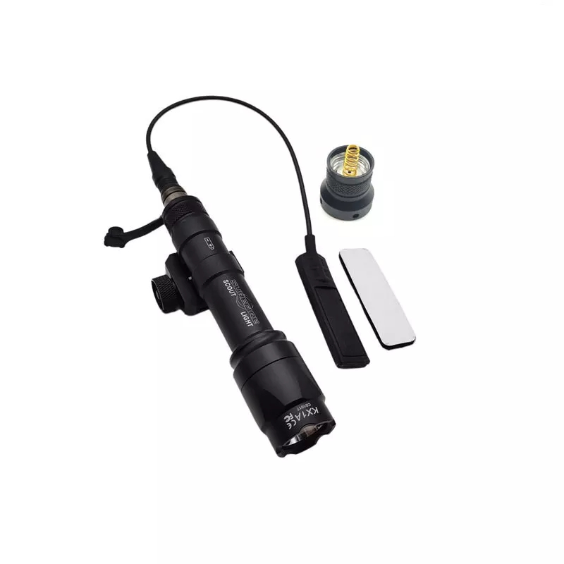 Đèn pin chiến thuật M600C kèm công tắc dây (có pin)