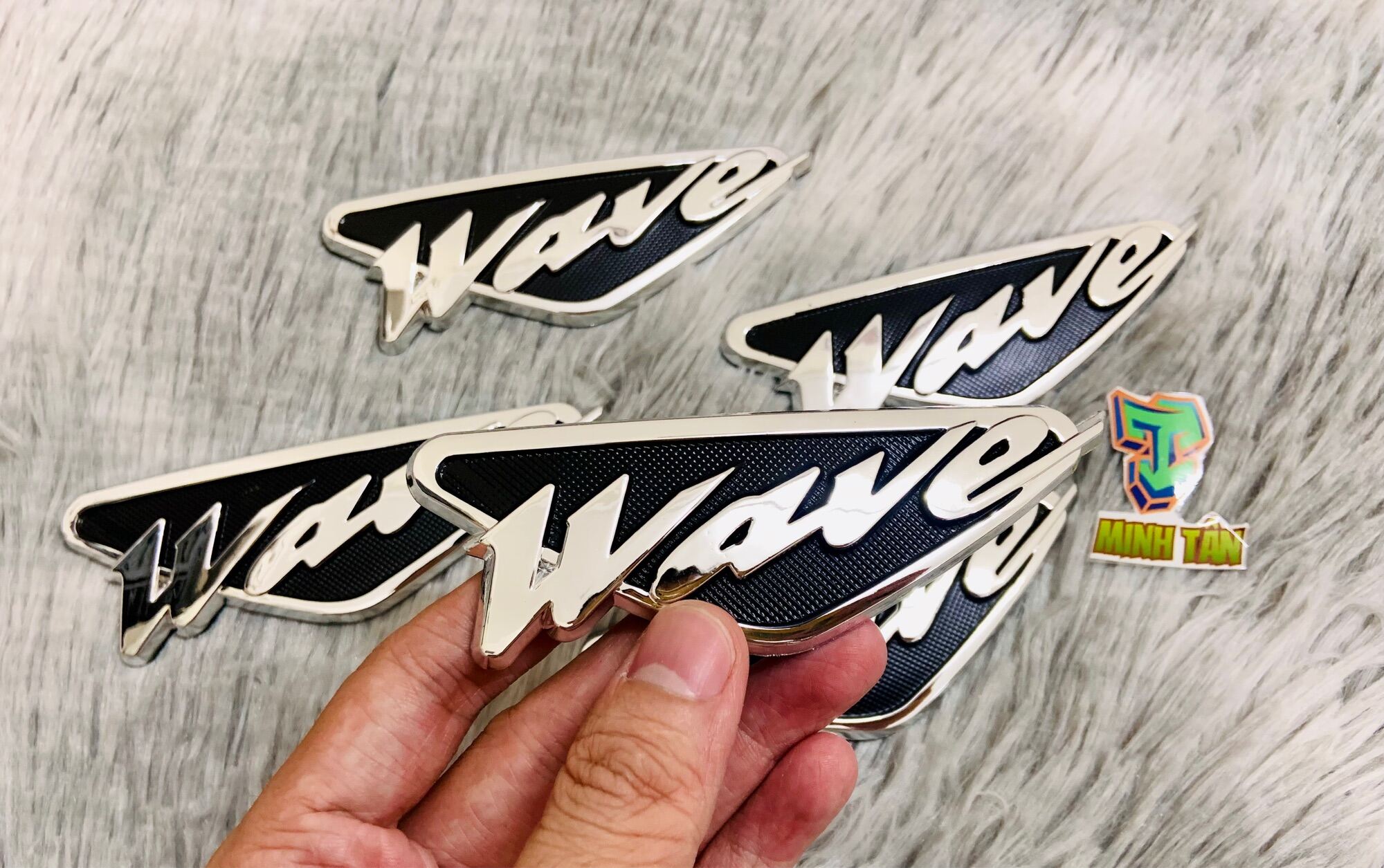 Tem mặt nạ Wave thái xi Bạc
