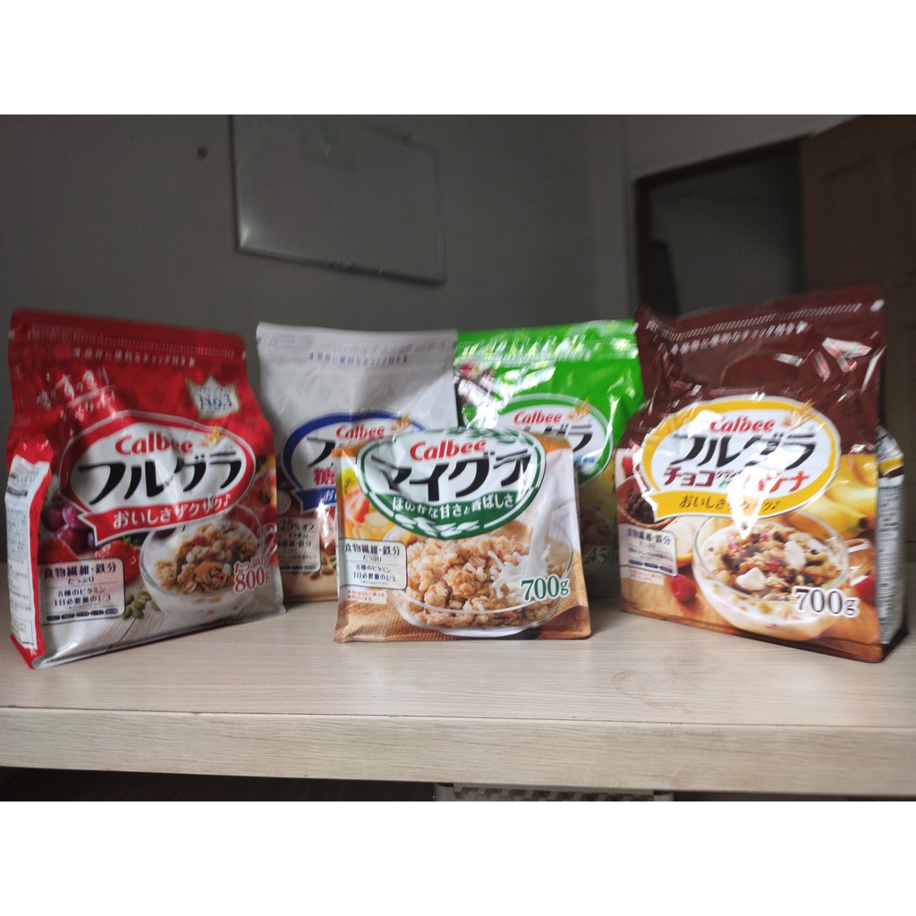 Ngũ cốc Calbee Nhật bản 800 g (Granola - Protein)