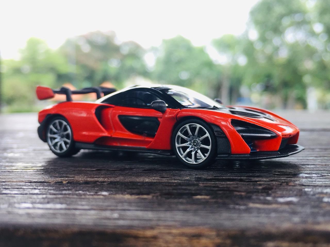 Xe mô hình MiniGT MC Laren Senna 1:64