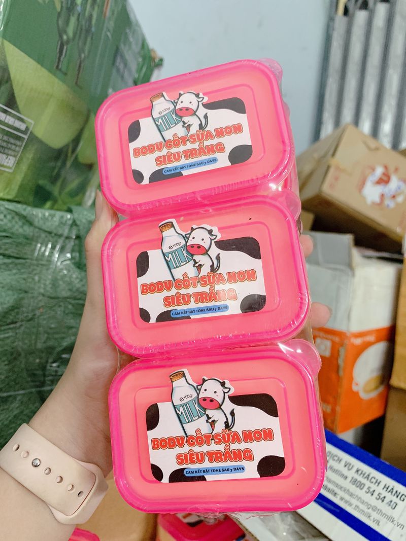 Kem ủ Cốt Sữa Non