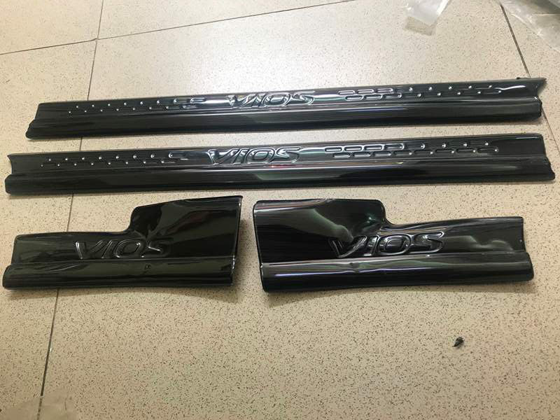 Ốp bậc cửa Toyota Vios 2014-2015-2017 TITAN, Trong, nẹp bước chân chống trầy