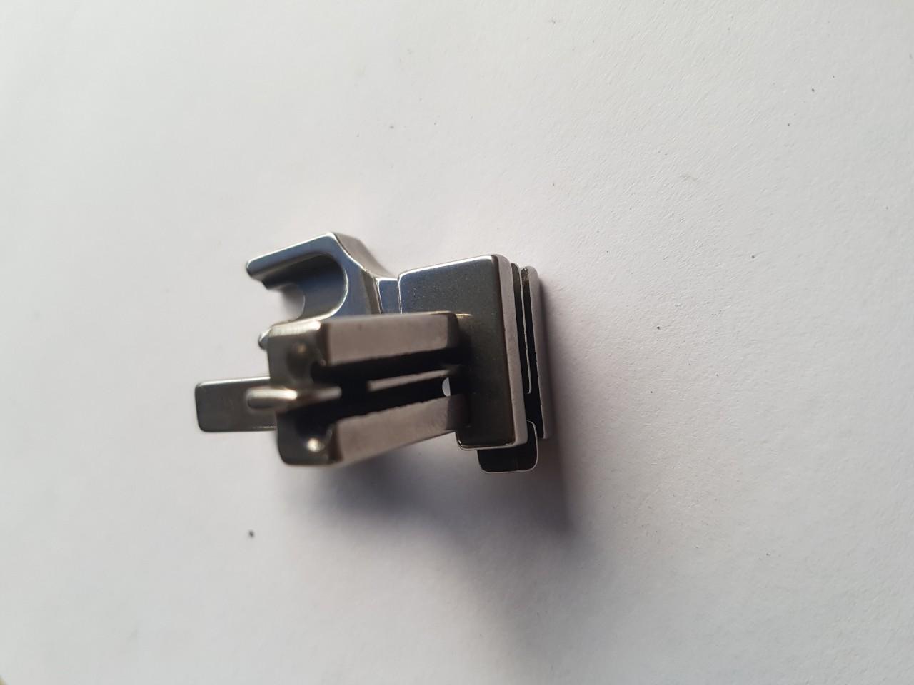 chân vịt vô dây kéo giọt nước