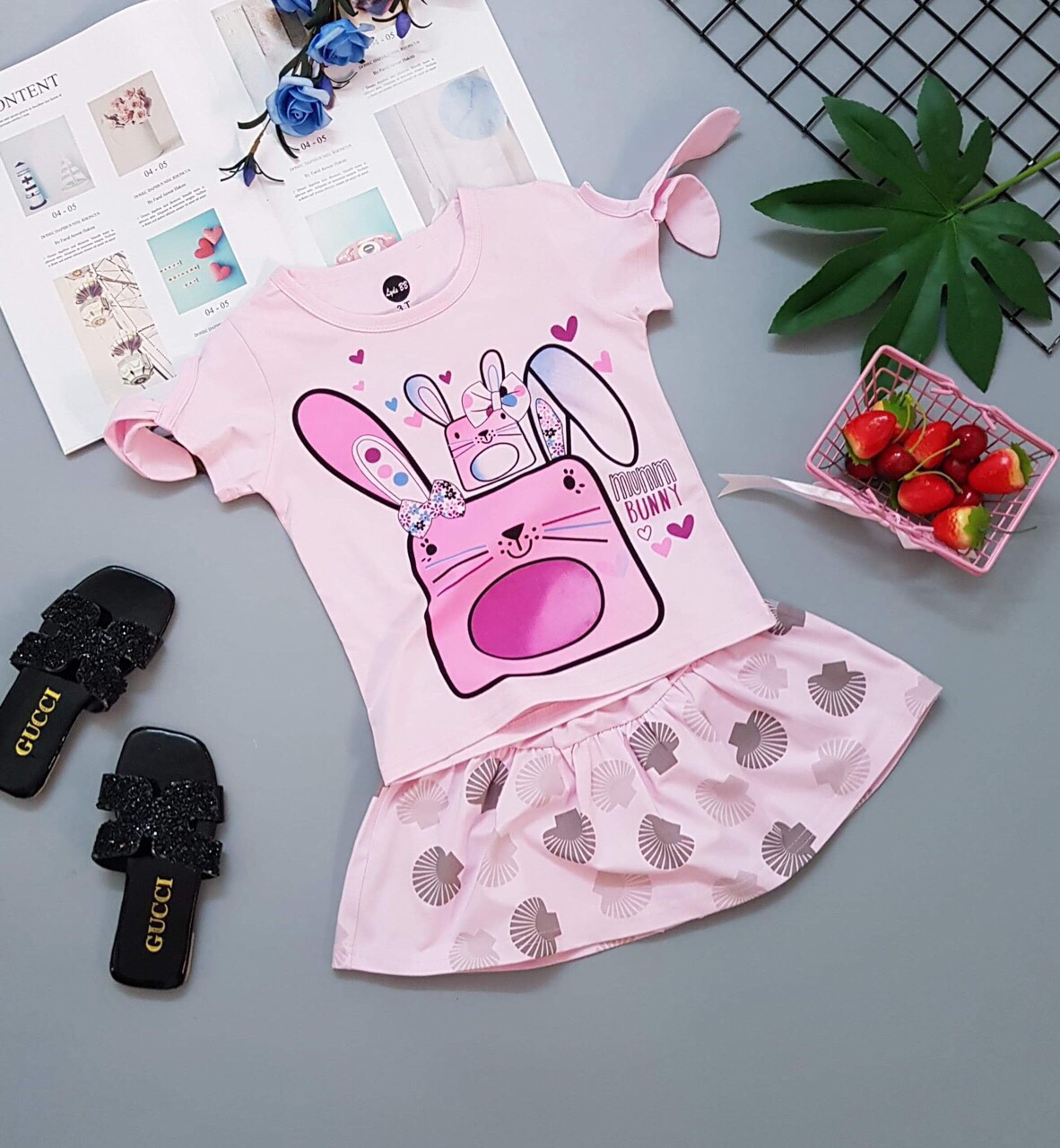 SÉT ÁO THUN HEO BUNNY PHỐI VÁY QUẦN
