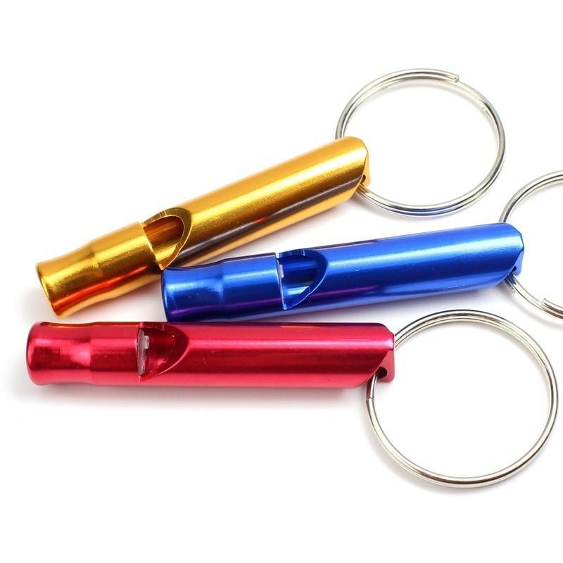 Siêu rẻ 1 Móc khóa còi thổi (màu ngẫu nhiên)