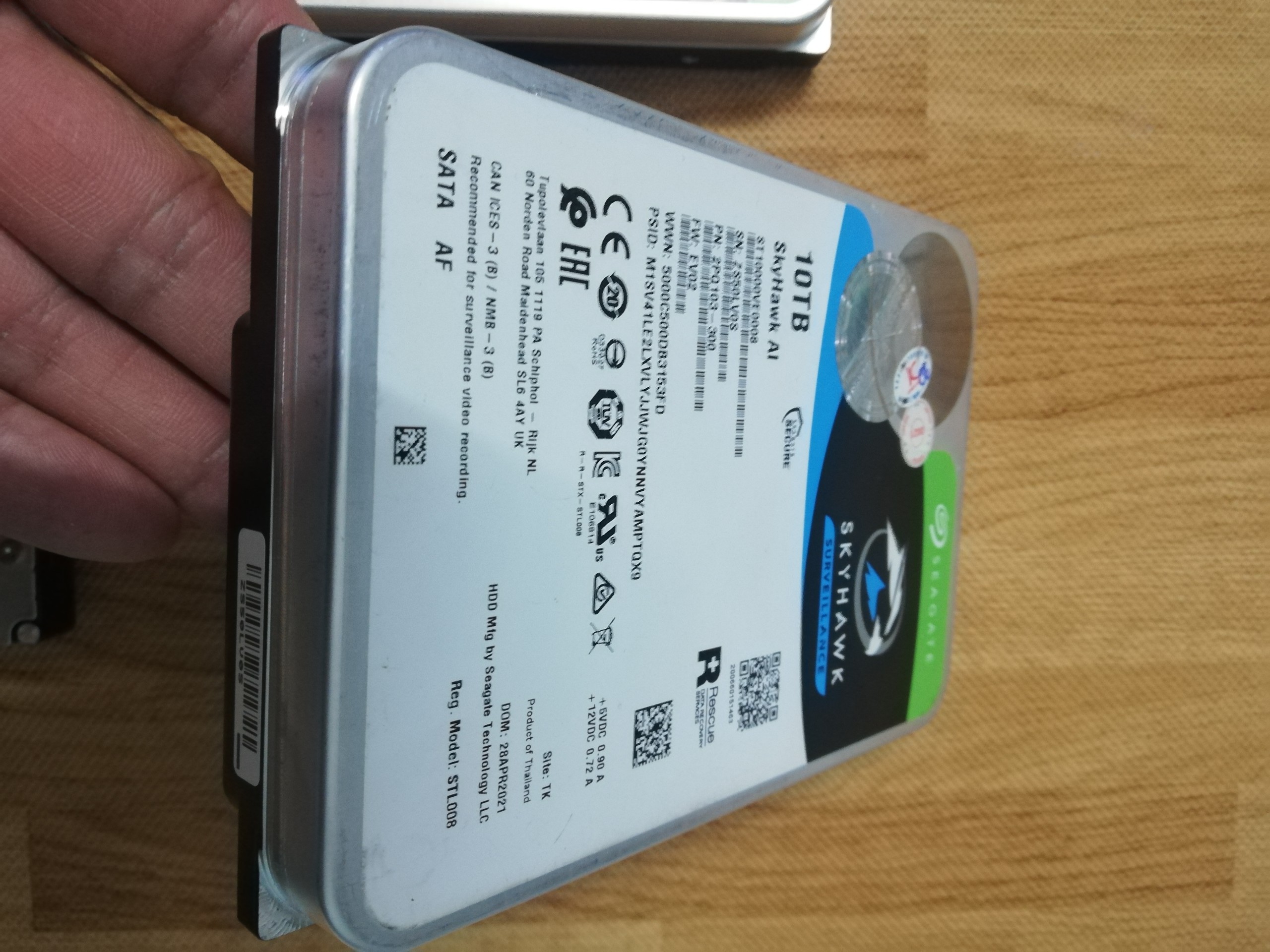 Ổ cứng 10TB Seagate Skyhawk AL 7200 RPM
