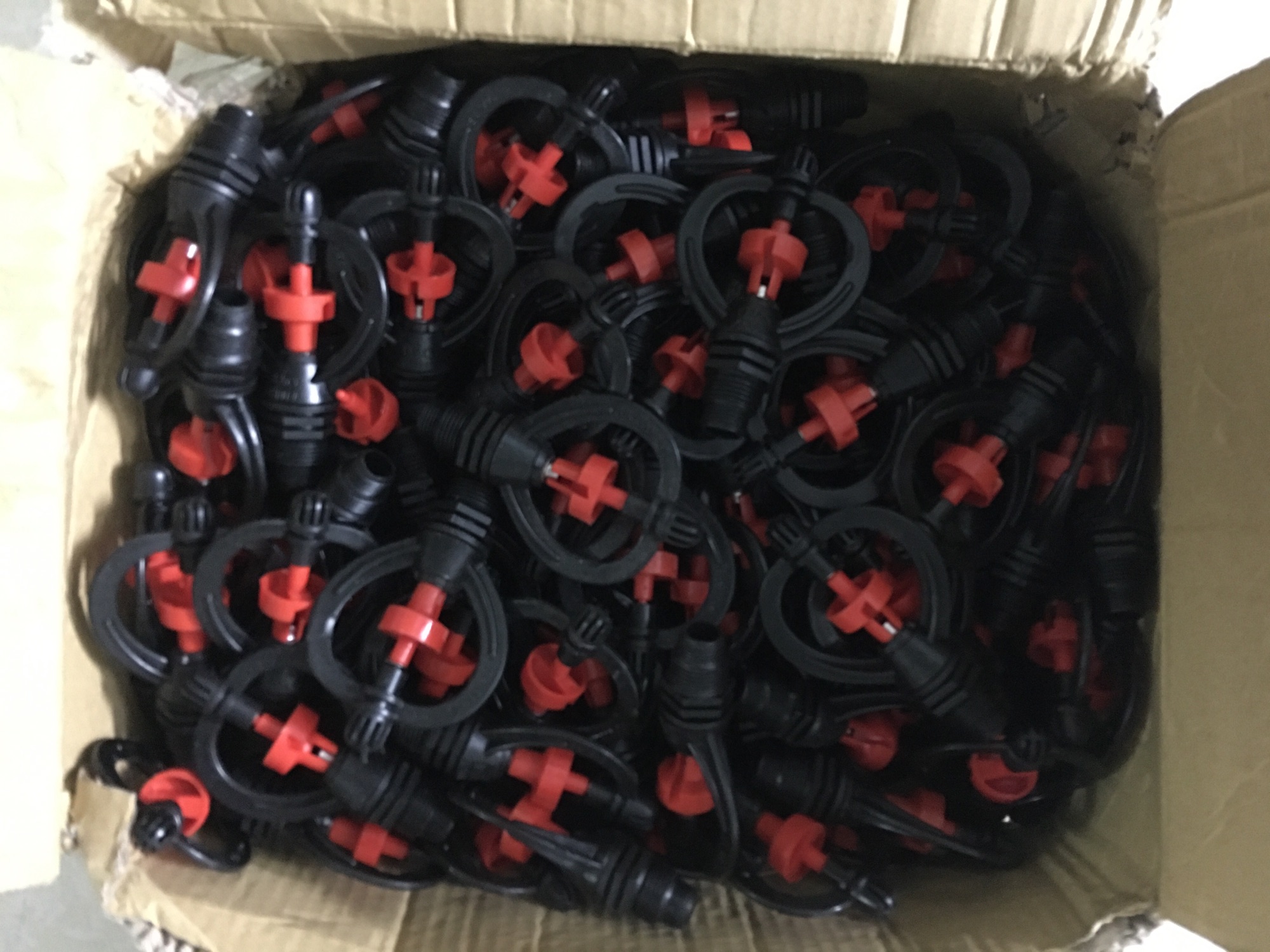 Set 3 béc tưới cây,béc phun mưa