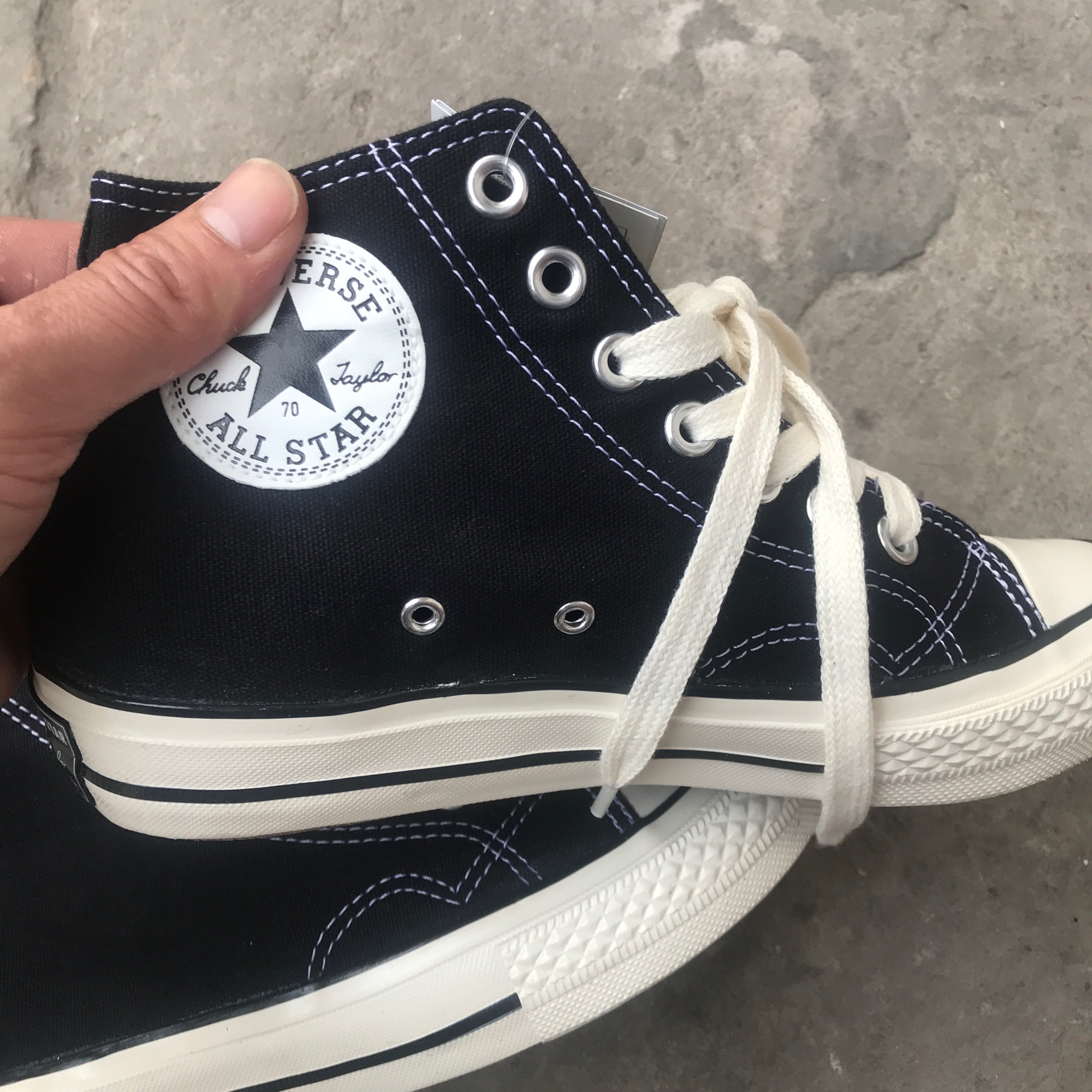 GIÀY CONVERSE 1970s ĐEN CAO CỔ (Mũi bóng, lót xanh)