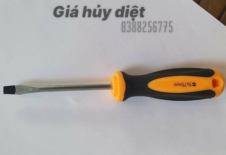 Tua vít đầu dẹt kích thước 5x75mm