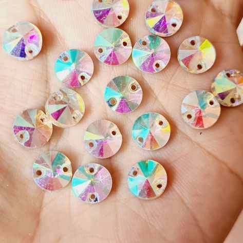 20 Viên Đá kết hình chóp nón chiếu sáng lấp lánh