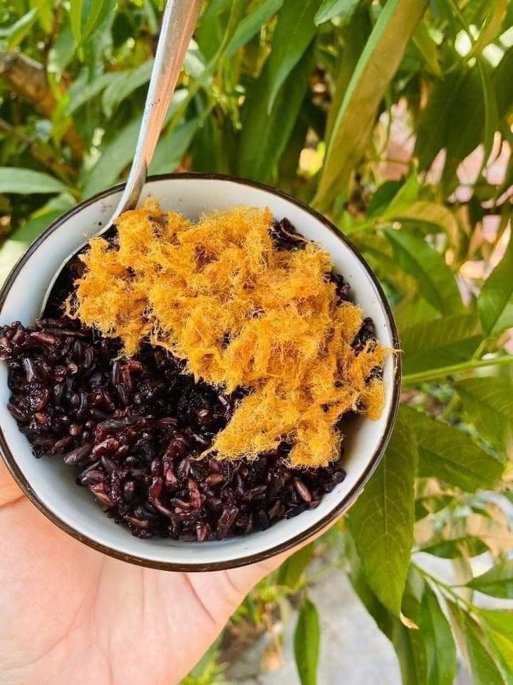 Ruốc Tôm Thịt Hạ Long Siêu Ngon hộp 500gr