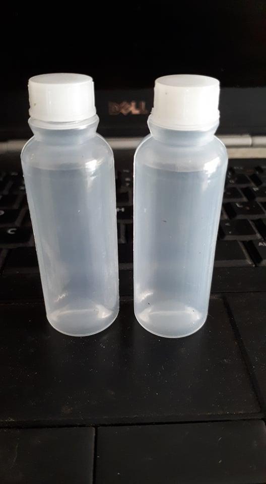 100 CHAI NHỰA NẮP VẶN 10ML - 20ML