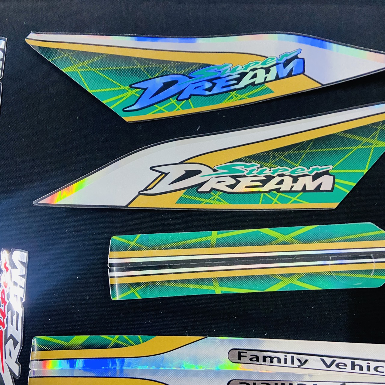 [CHUYÊN TEM DREAM] TEM DÁN XE SUPER DREAM 3 LỚP CAO CẤP (MÀU XANH DẠ QUANG)