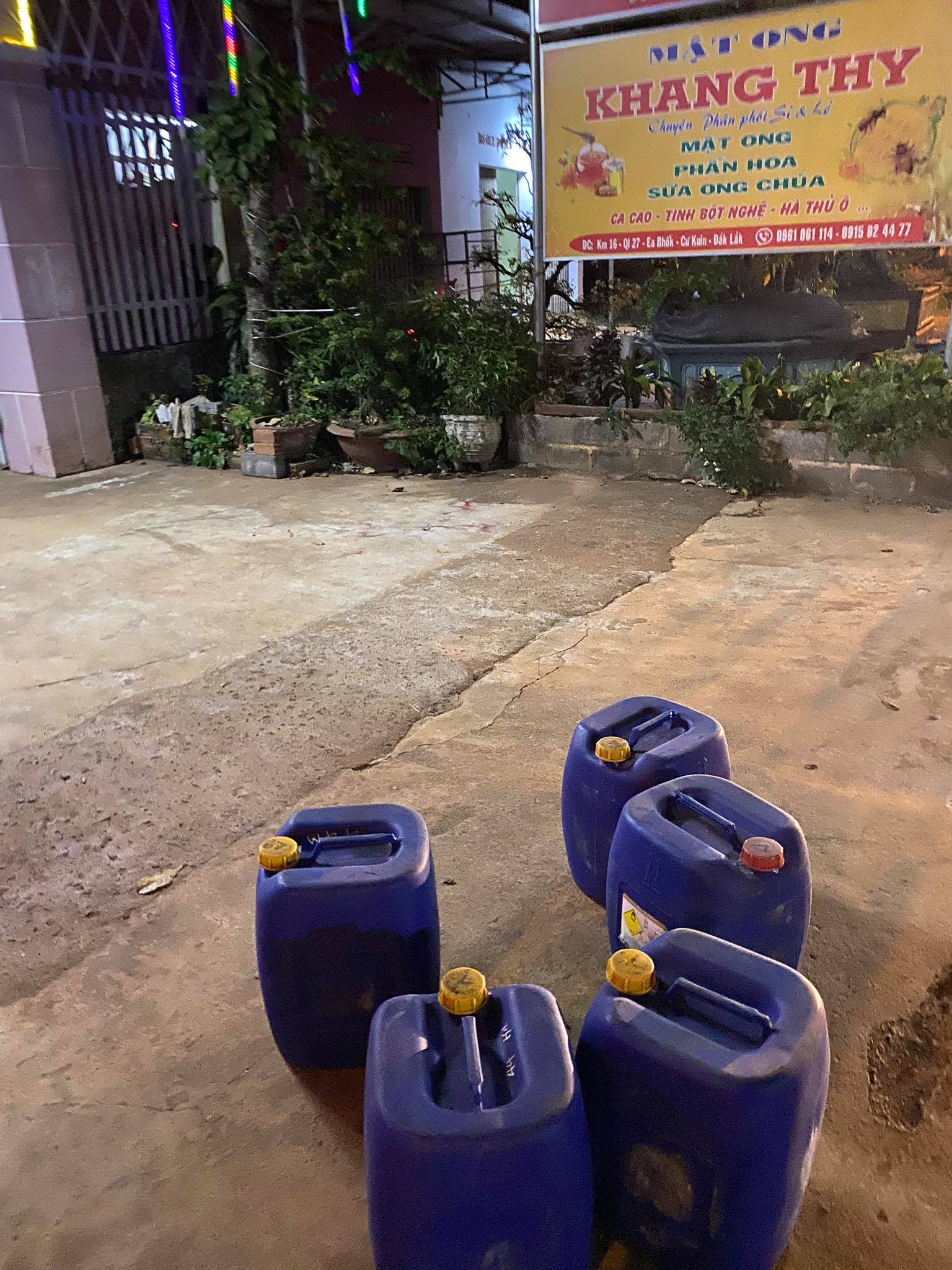 Mật ong hoa cà phê nguyên chất 1 lít dak lak