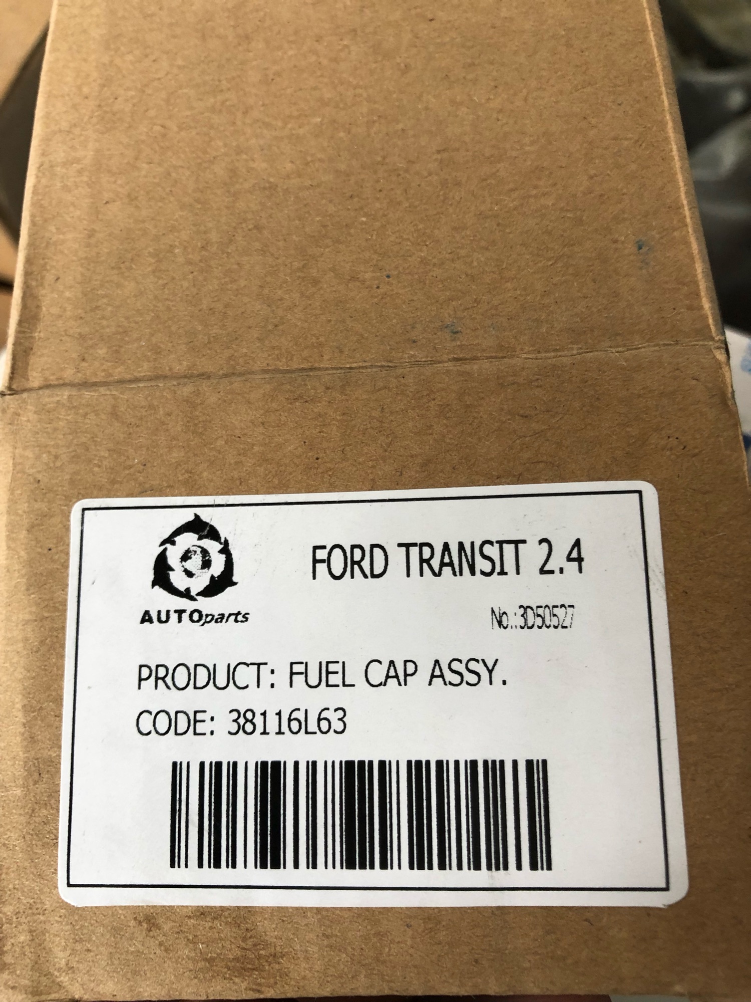 Nắp thùng dầu Ford Transit 2007-nay