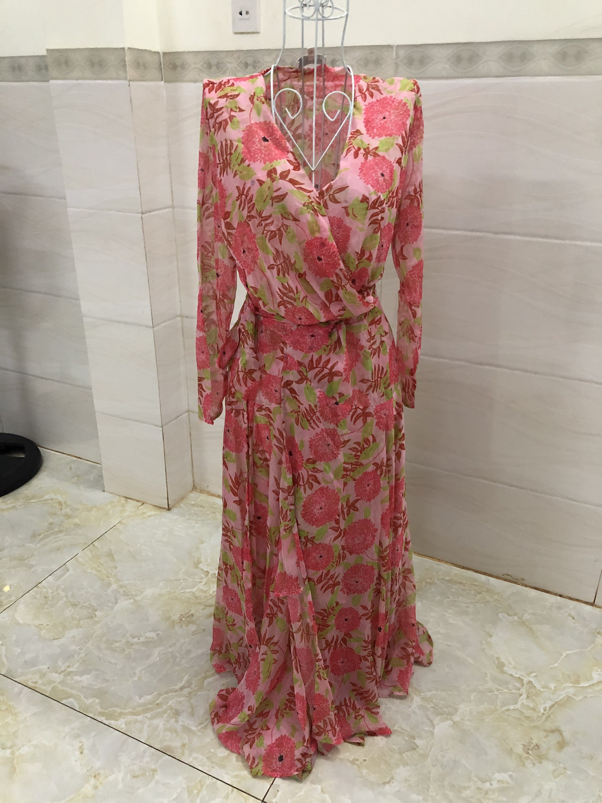 Đầm maxi đi biển