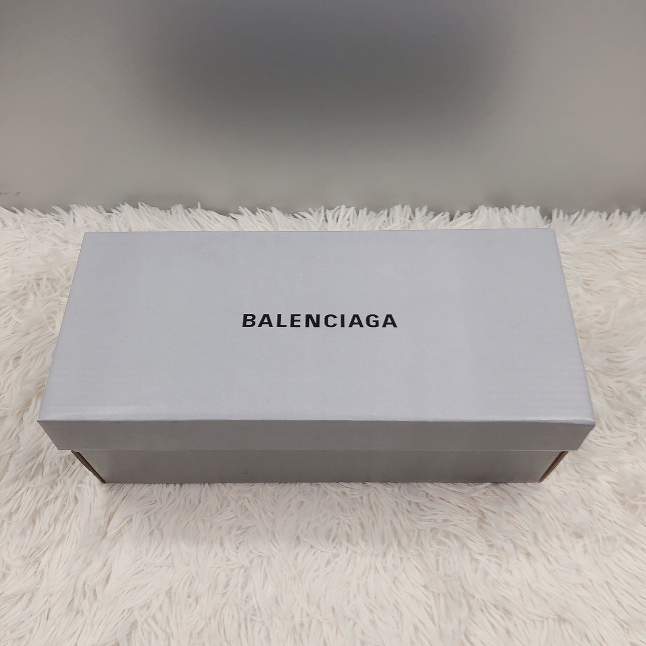 BALENCIAGA EMPTY GIFT BOX 16 cm x 16 cm x 4 cm 600  PicClick UK