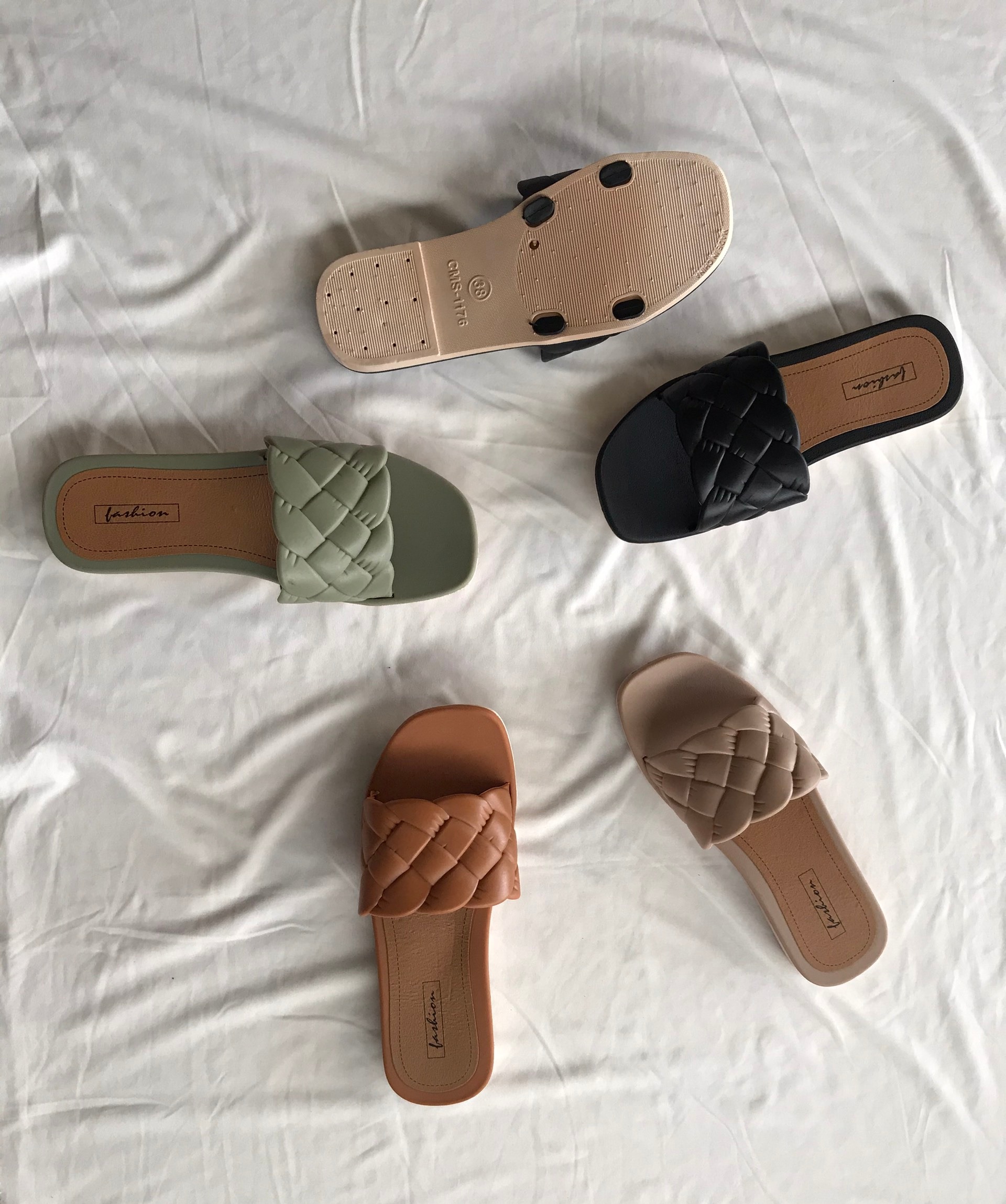 DÉP NHỰA NỮ QUAI ĐAN HÀNG XỊN (giá xả kho)