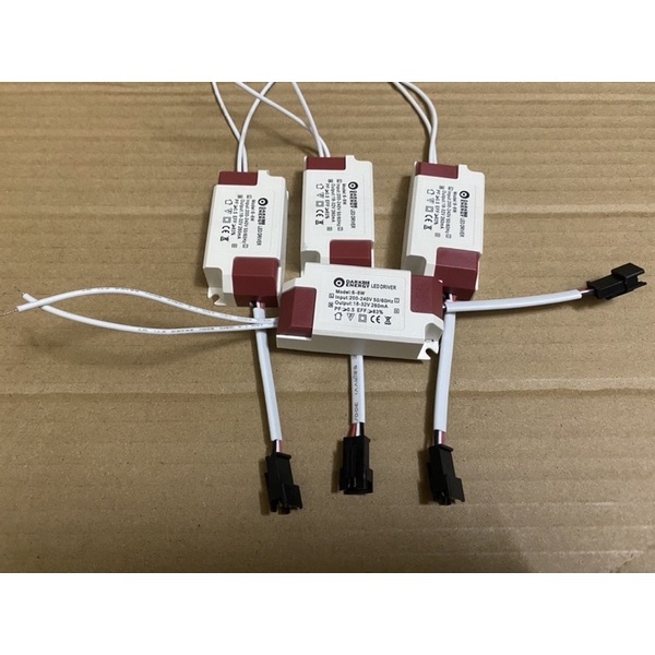 Đèn led âm trần 7w viền vàng 3 chế độ - Phi 90