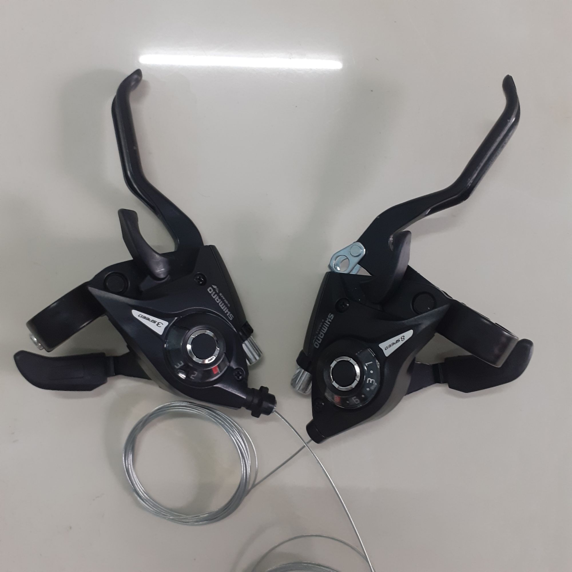 tay đề bấm xã xe đạp 3&8