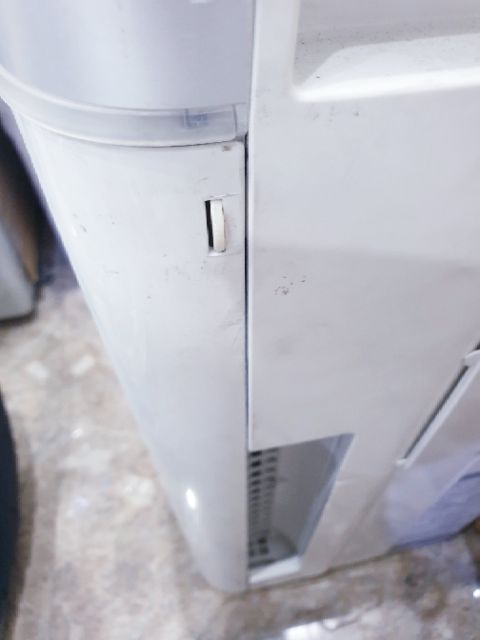 Chốt Cài Máy Lọc Không Khí Daikin