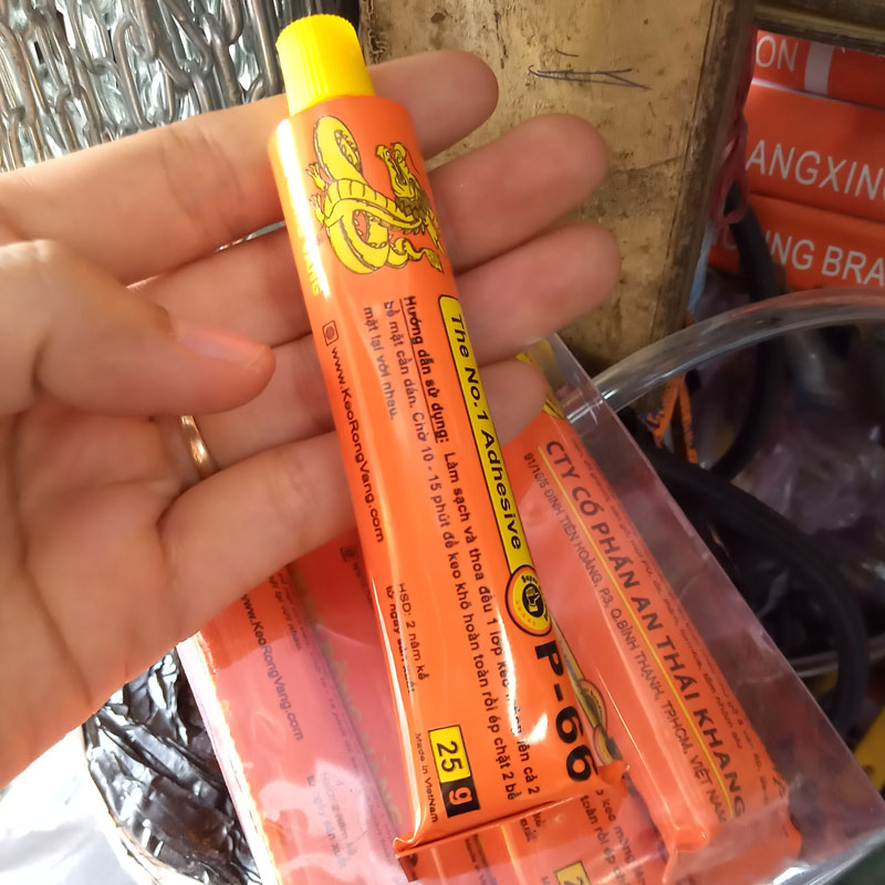 Tuýp Keo Rồng Vàng P-66 ( Keo Con Chó)