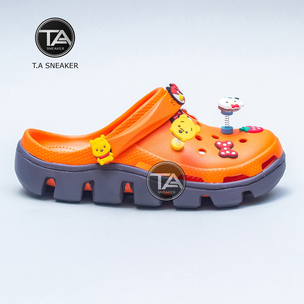 Dép crocs, sục cross cam đế nâu quai ngang cá sấu nhựa cao cấp Tặng 12 sticker gắn siêu đẹp