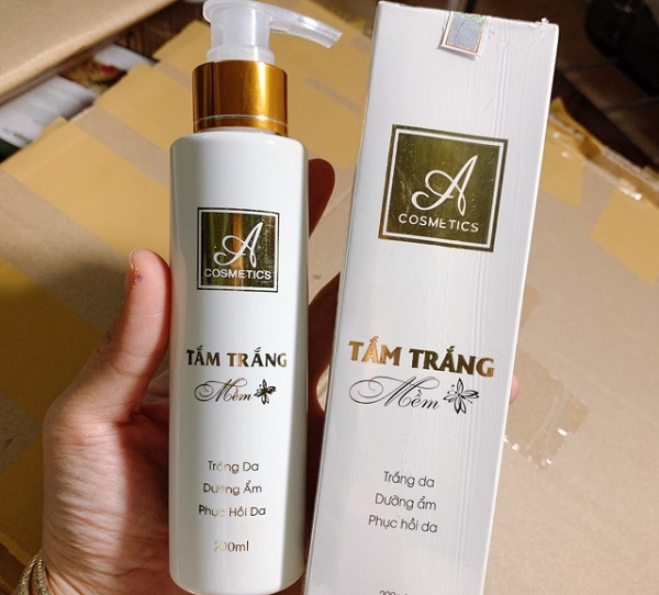 Tắm trắng mềm a cosmetic 200ml siêu trắng da , không ăn nắng
