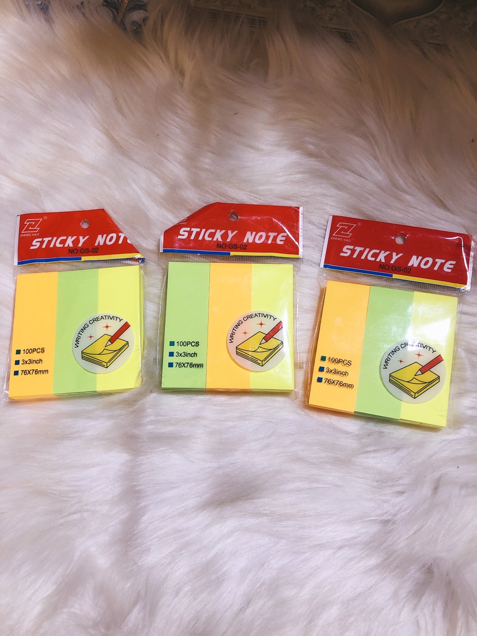 GIẤY NOTE GHI CHÚ DẠ QUANG ( 1 xấp )