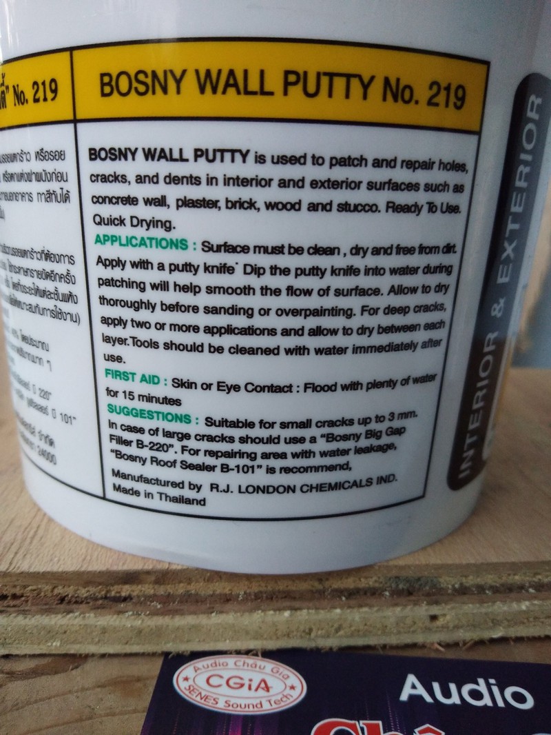 Bột bả trám khe nứt tường, gỗ - Bosny Wall Putty (Hủ 1,5kg)