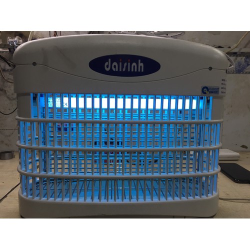 [HCM]Đèn Bắt muỗi và Diệt Côn Trùng Đại Sinh DS-D82 (trắng)