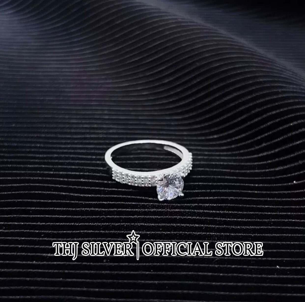 Nhẫn nữ 4 chấu đá cao đính đá sáng đẹp bạc ta - thj silver