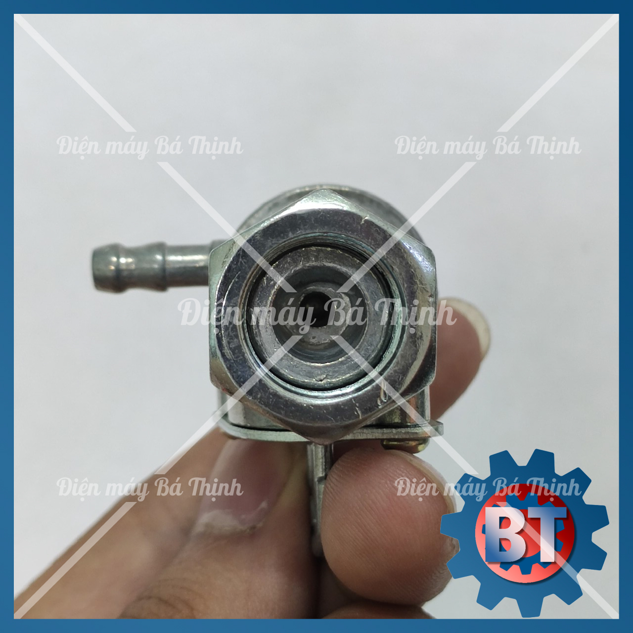 Khóa xăng máy phát điện 5kw