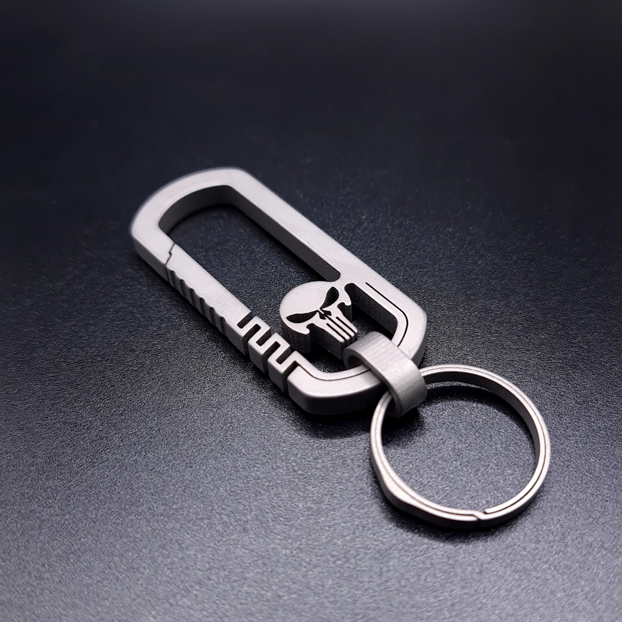 Móc khóa Titanium nguyên chất siêu nhẹ