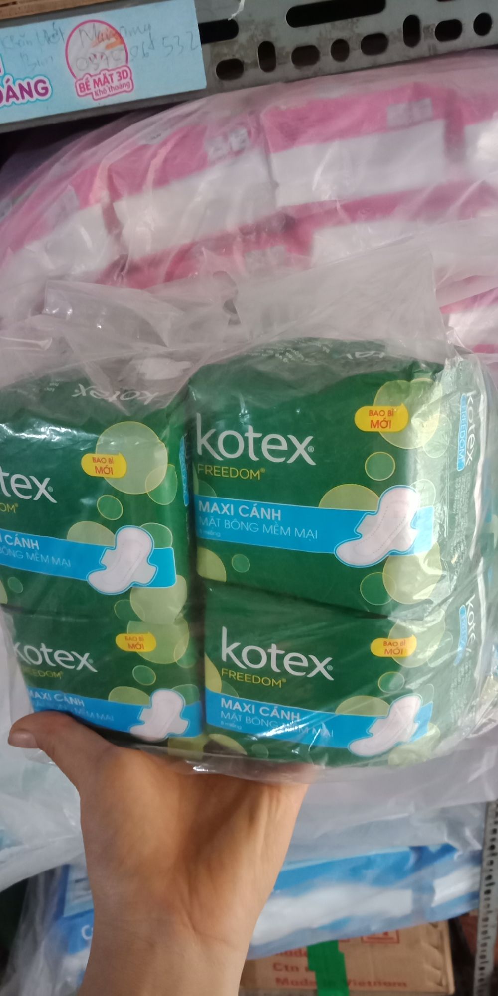 Combo 8 Kotex freedom có cánh loại 8 miếng