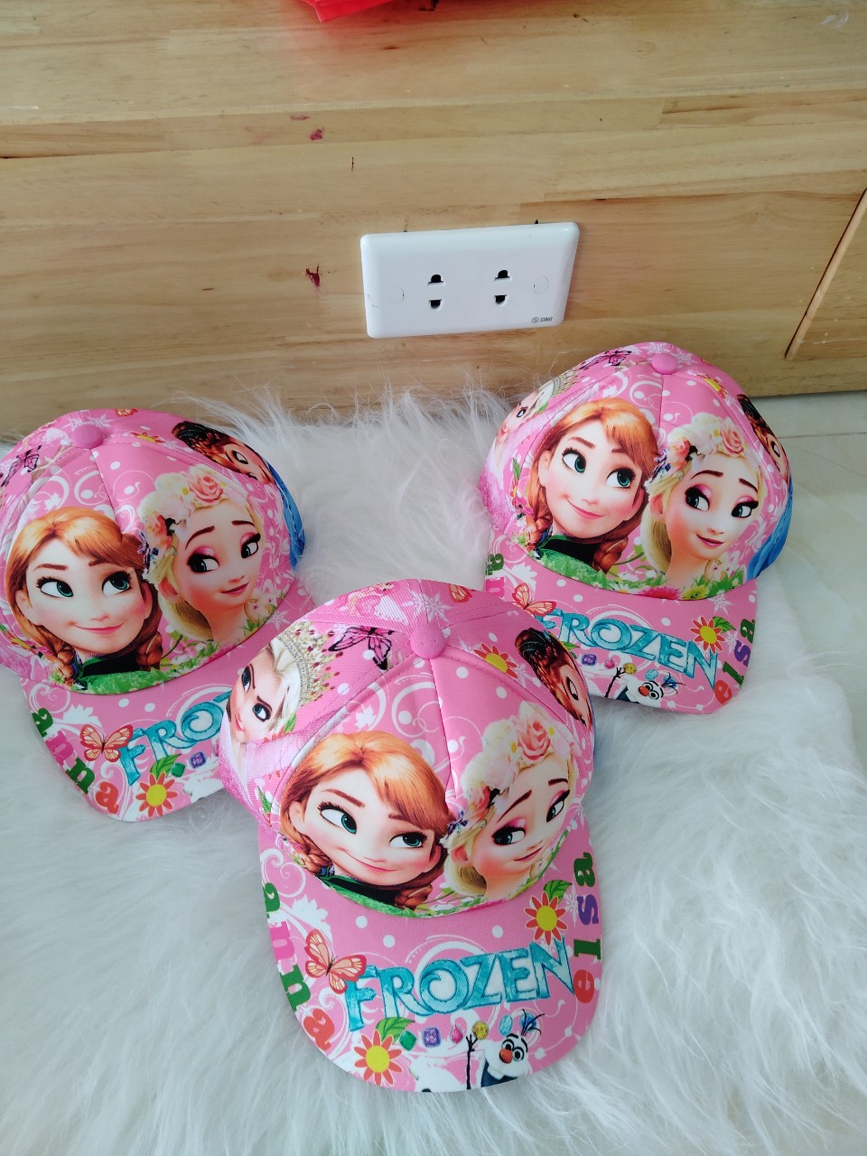 Mũ elsa cho bé gái
