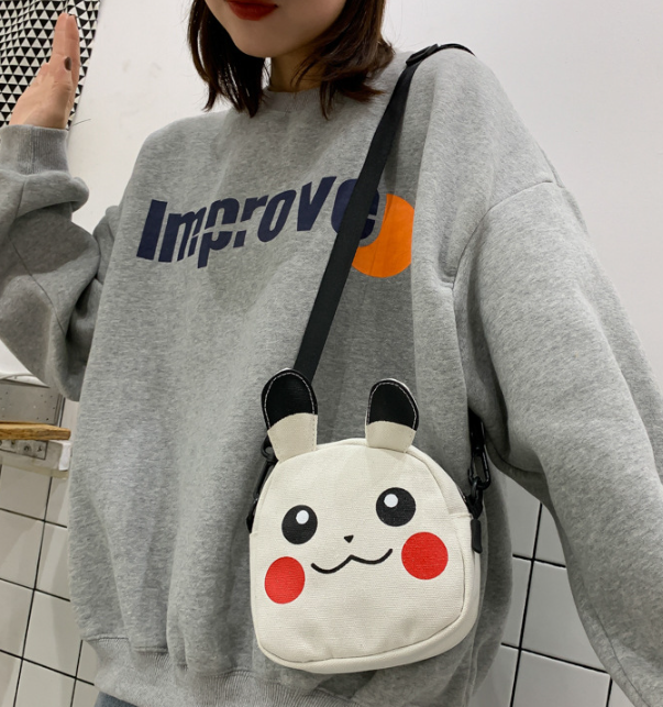 Túi đeo chéo nữ Pikachu chất vải canvas 2023 | T004