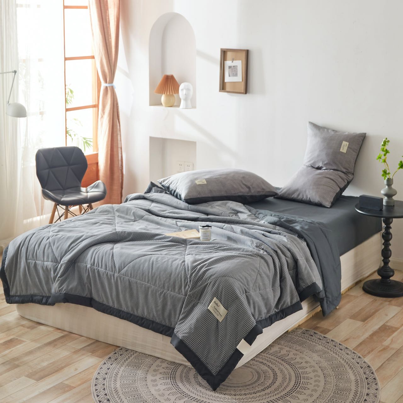 Bộ chăn ga gối Cotton TC chăn trần EMMI BEDDING kẻ caro đen set 4 món sang trọng