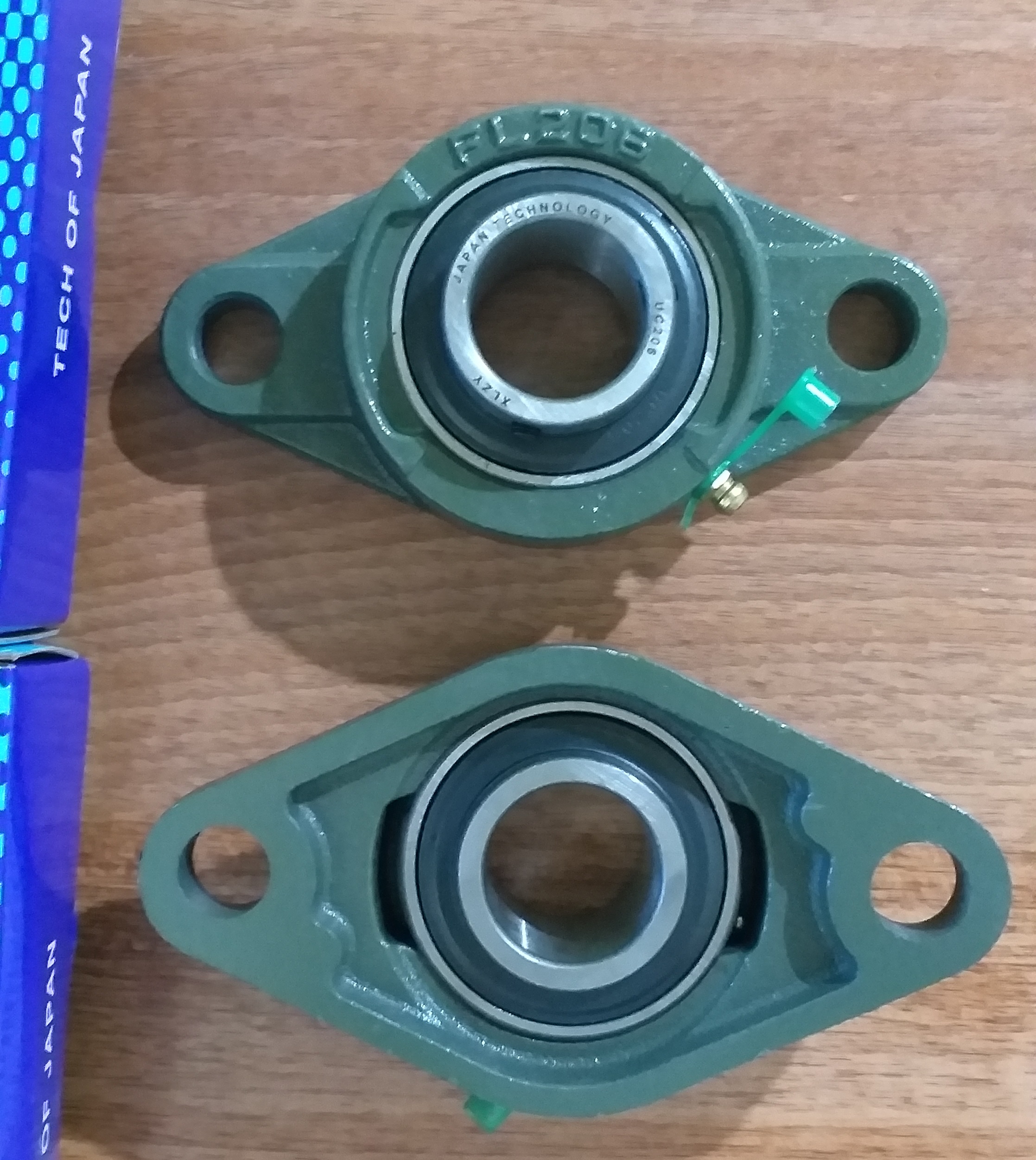 Gối đỡ vòng bi UCFL203 - Trục Ø17