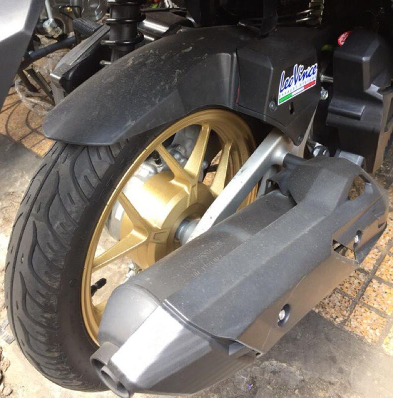 Dè Chắn bùn xe Vario 3 món