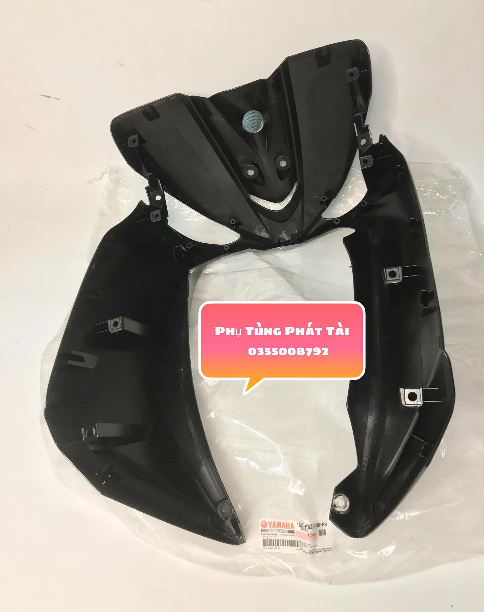 Mặt Nạ Taurus Chính Hãng Yamaha Đủ Màu