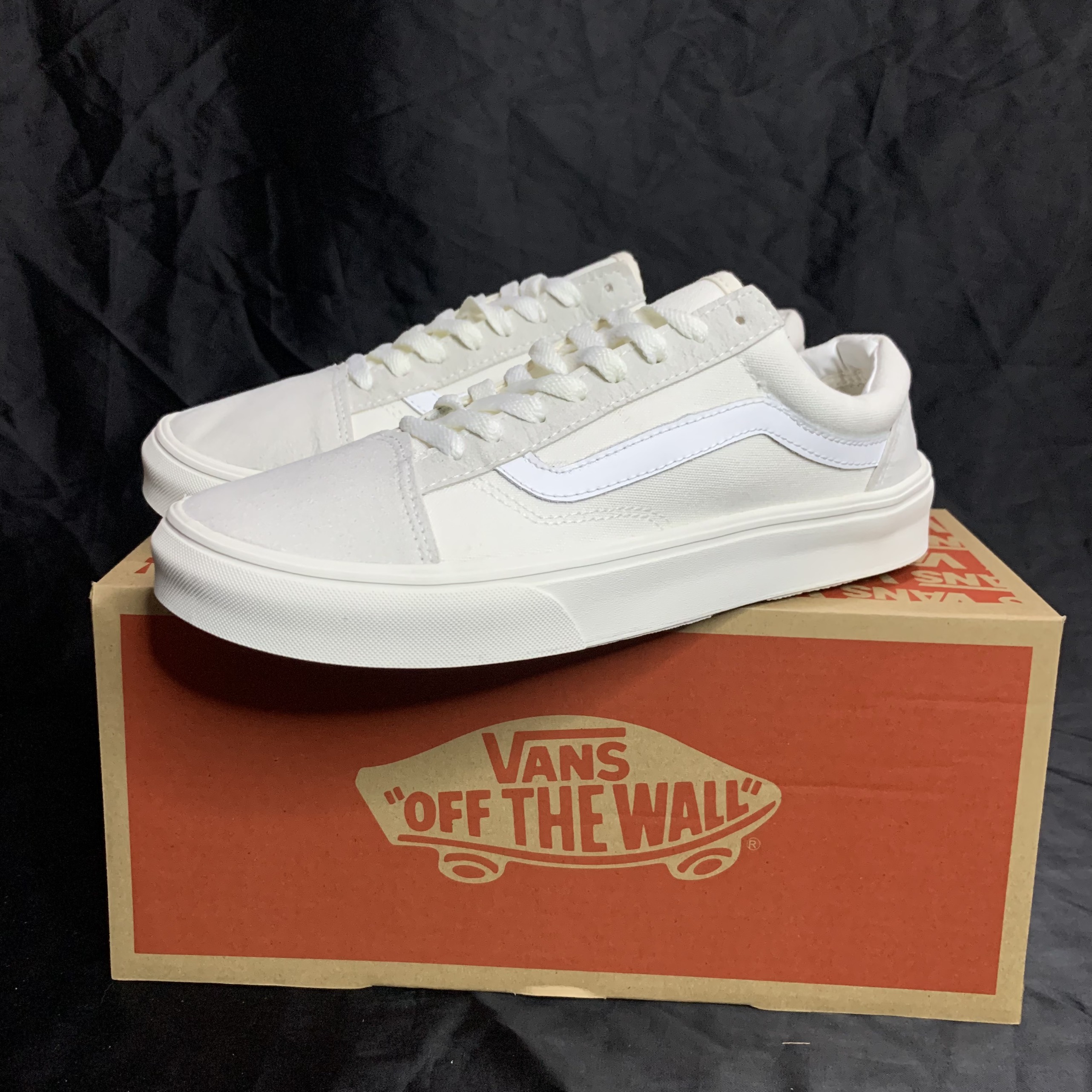 Giày Vans Vault Trắng Cao Cấp Full Box
