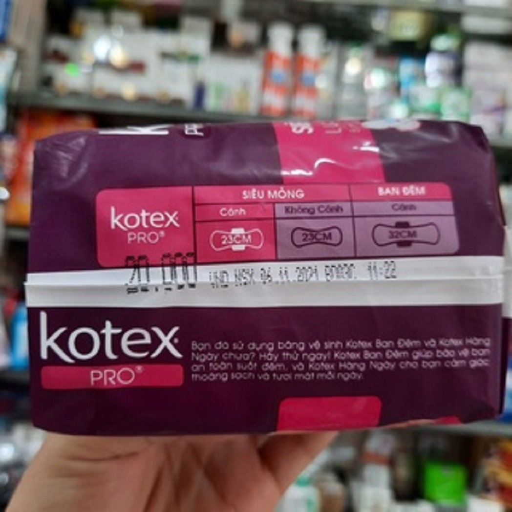 Băng vệ sinh Kotex Pro siêu mỏng cánh lưới siêu thấm 8 miếng