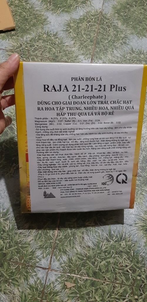 Phân bón Raja NPK 21-21-21 Plus 1KG