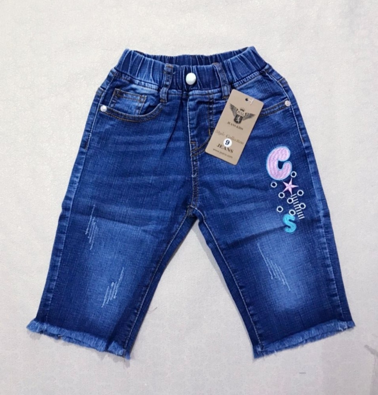 Quần jean lửng cho bé gái size đại