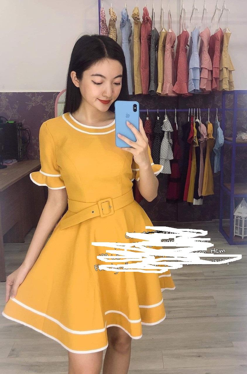 Đầm Xinh Kèm Thắt Lưng siêu xinh