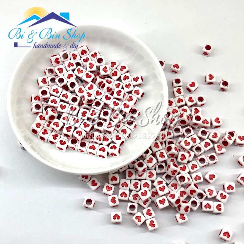 50 Cái Charm Hạt Nhựa Vuông Trái Tim Làm Vòng Đeo Tay, Làm trang Sức Handmade