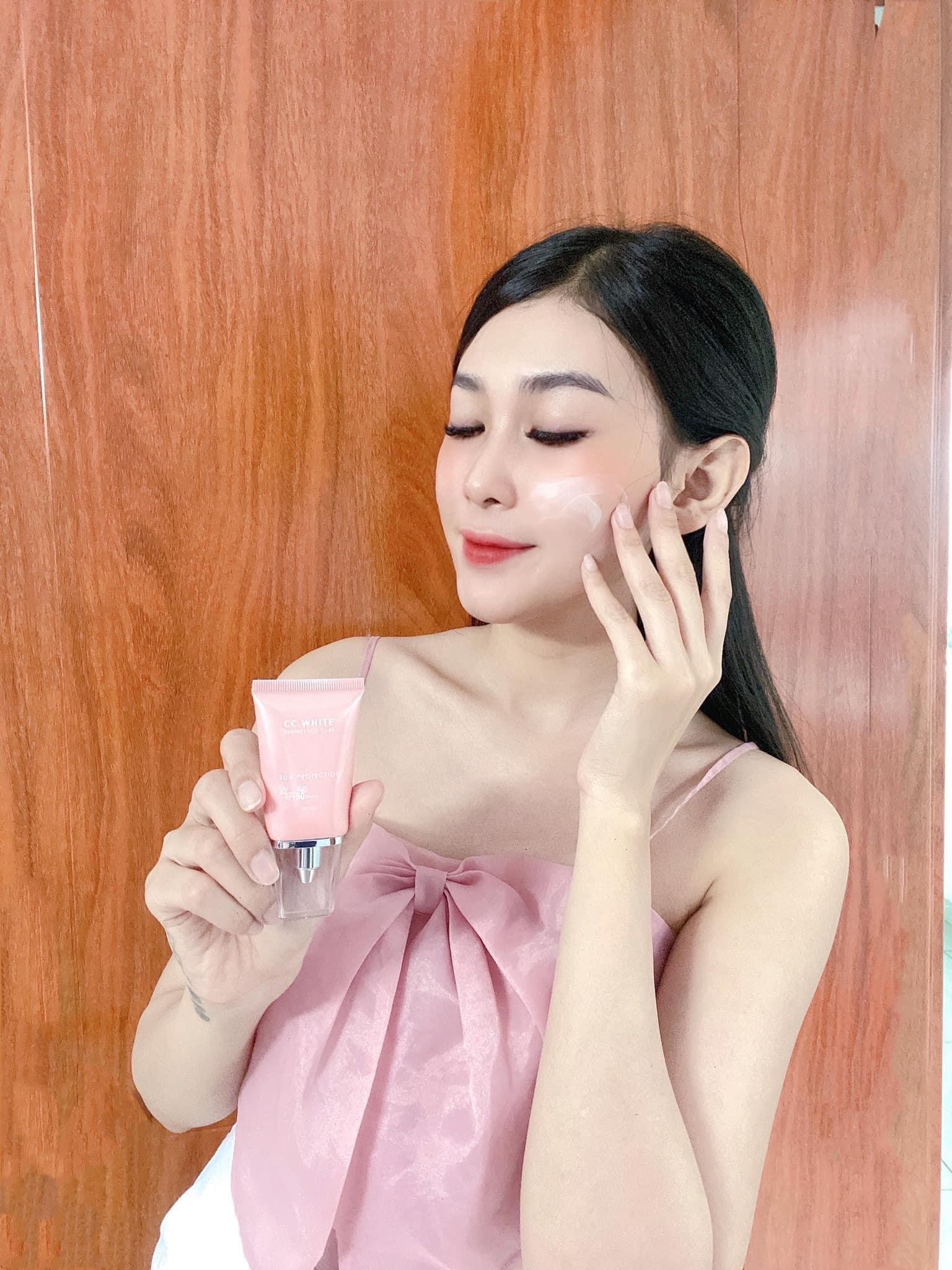 [HCM]KEM CHỐNG NẮNG CC WHITE