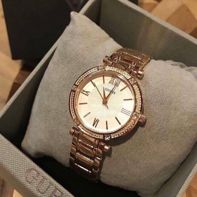 Đồng hồ nữ Guess W0767L3 case 30mm. 3ATM