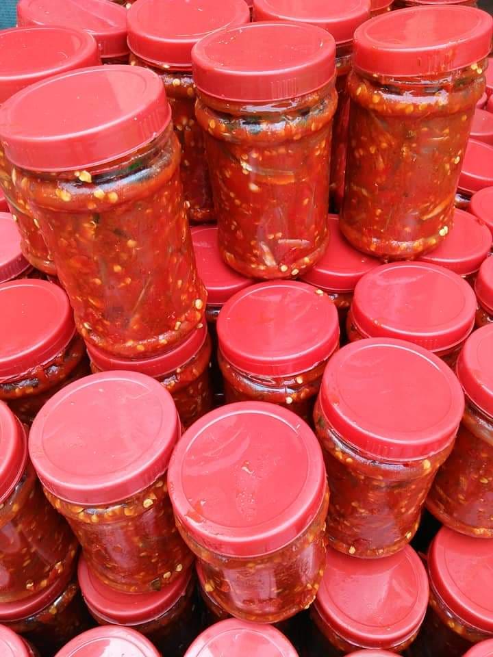 mắm cá cơm nguyên con Huế
